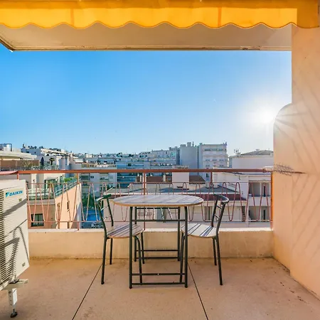 Appartement 3 Pièces Rénové à Deux Pas De La Croisette Cannes